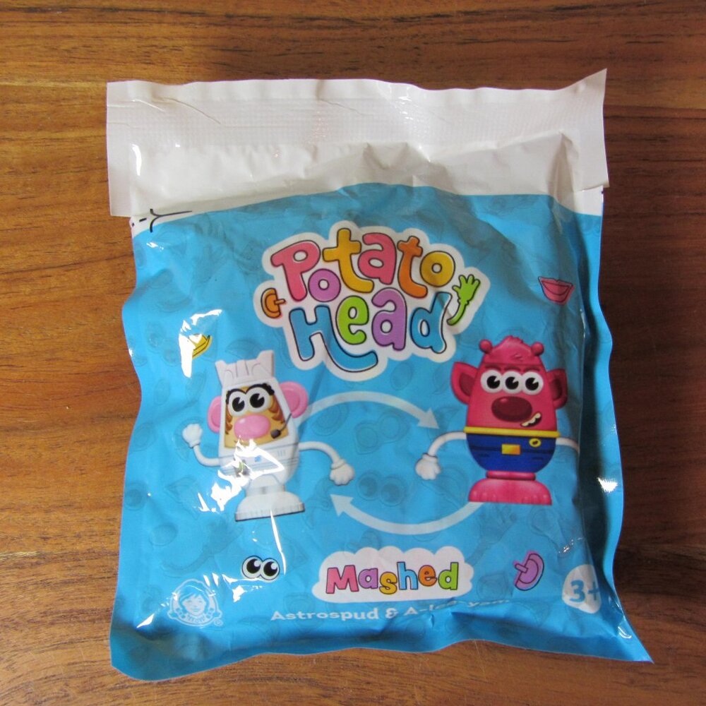 5 for $15 - potato head mashed up NIP Astrospud & A-led-yam 2025 hasbro (W5746)
